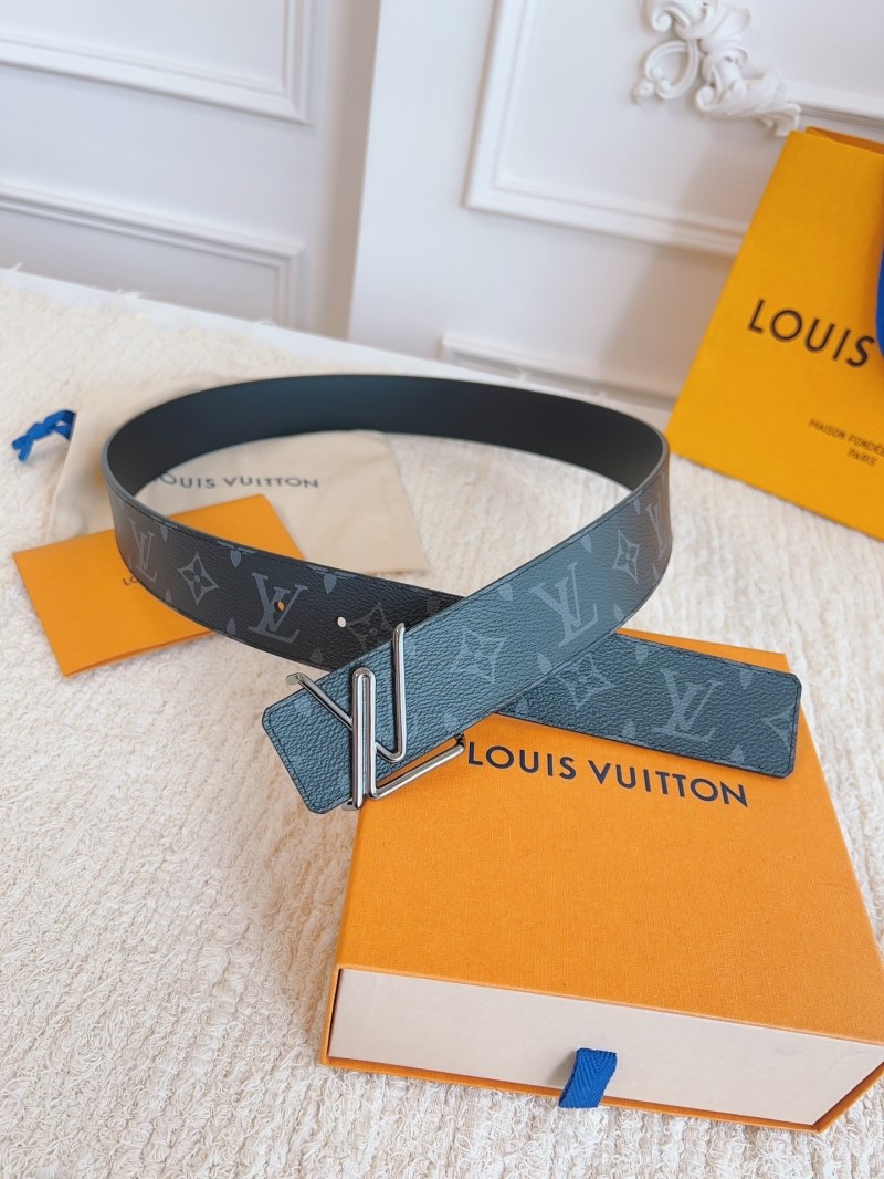l0vis Vvtt0n belts